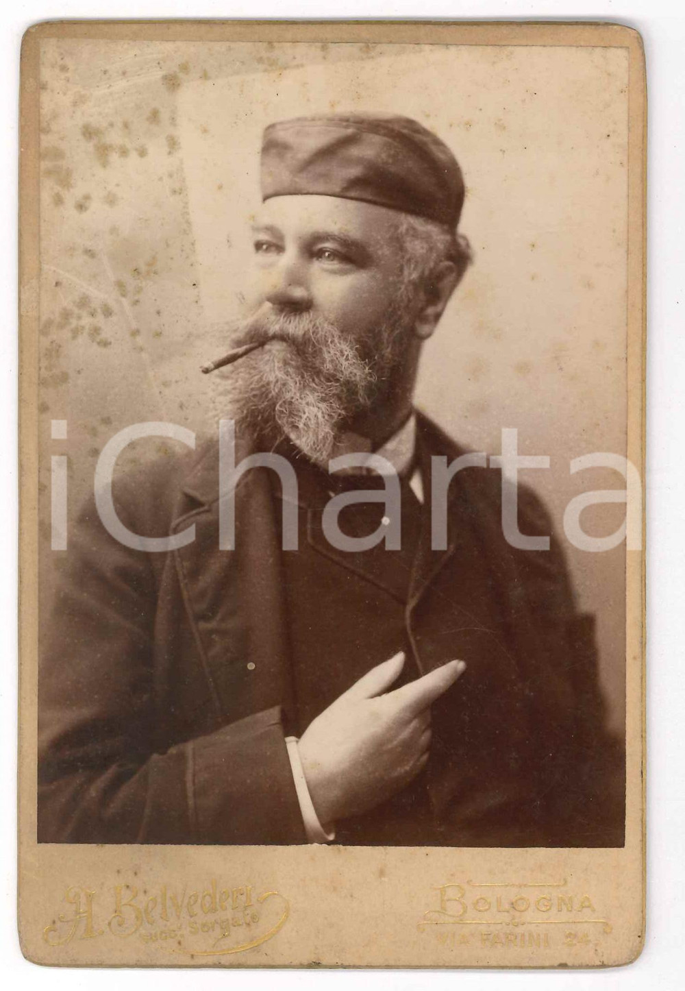 Fotografia d epoca originale 1900 ca BOLOGNA Olindo GUERRINI scrittore  Ritratto con sigaro  Foto BELVEDERI 1