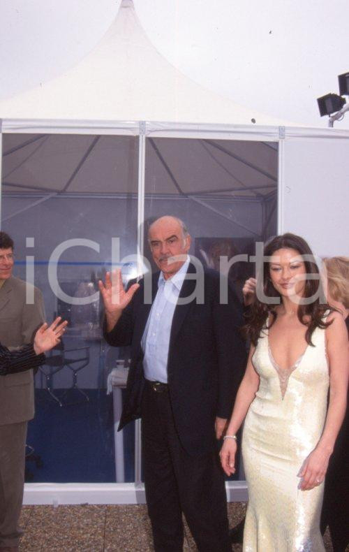 Fotografia d epoca originale 1999 FESTIVAL CANNES Sean CONNERY Catherine ZETAJONES 35mm VINTAGE SLIDE 5 1