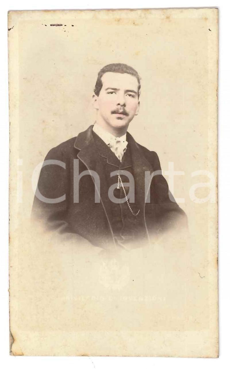 Fotografia d epoca originale 1890 ca BRESCIA Ritratto di giovane uomo  Foto Giuseppe ALLEGRI  CDV 1