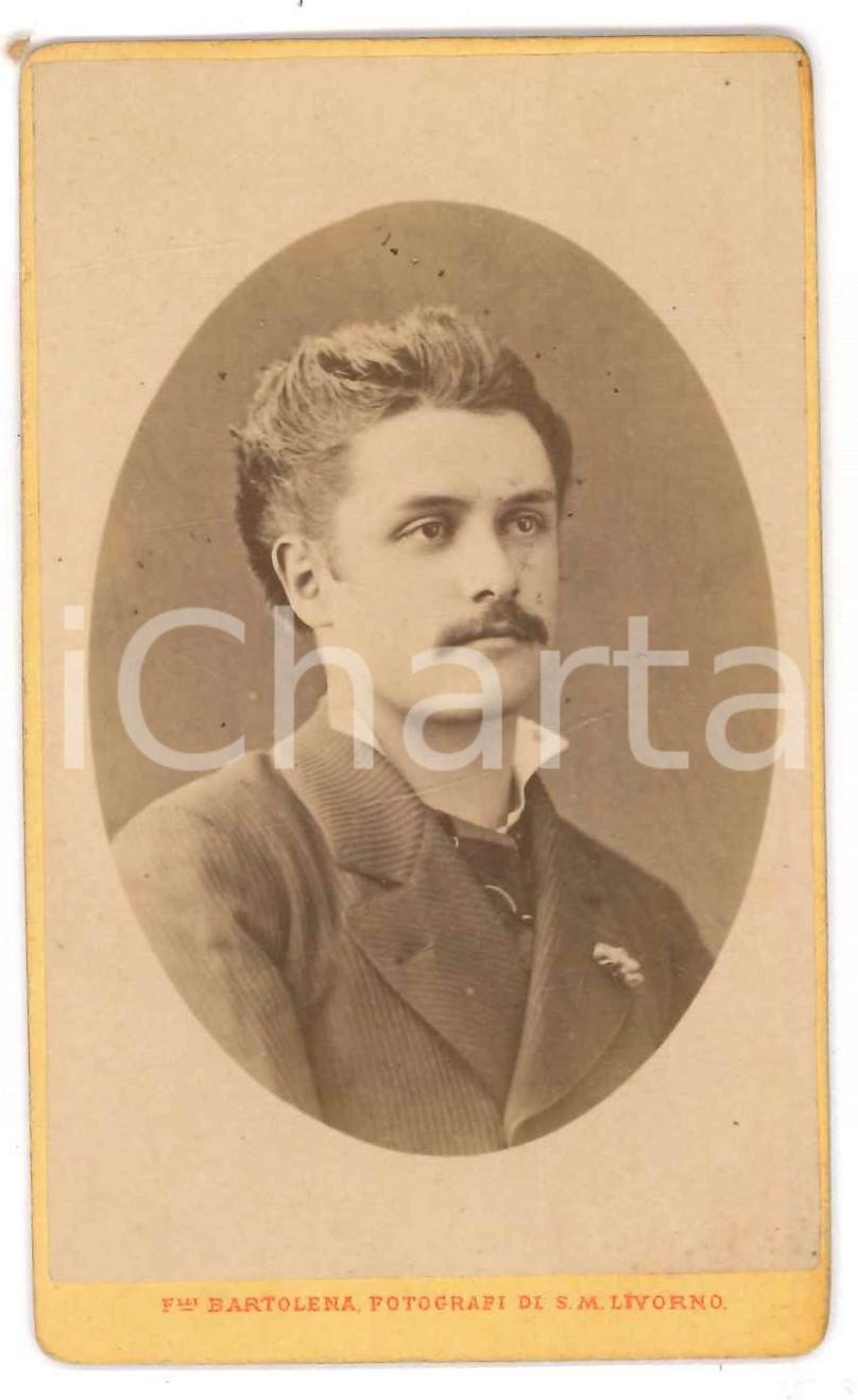 Fotografia d epoca originale 1880 ca LIVORNO Ritratto di giovane uomo  Foto F. LLI BARTOLENA CDV 1