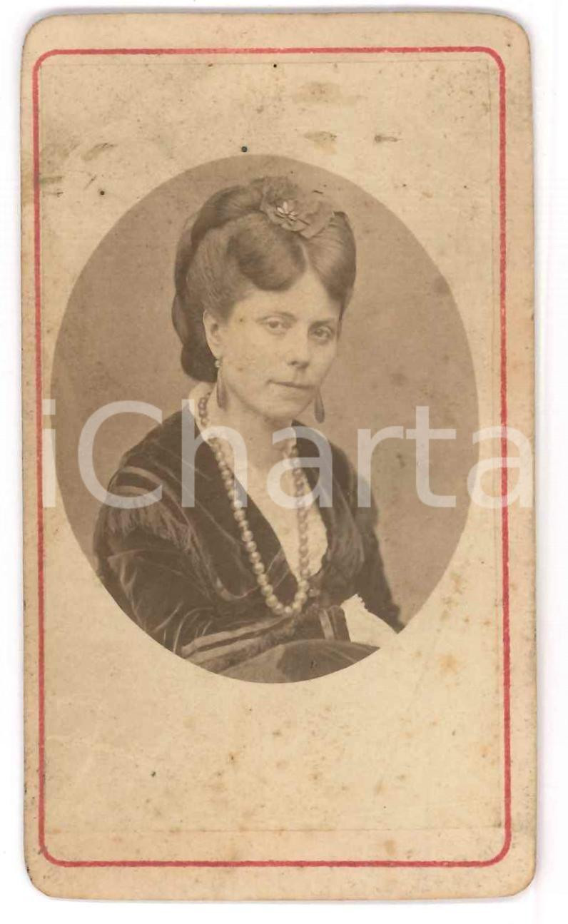 Fotografia d epoca originale 1875 ca MILANO Ernestina CORDA PECCHIO  Profilo  Ritratto Foto CDV 1