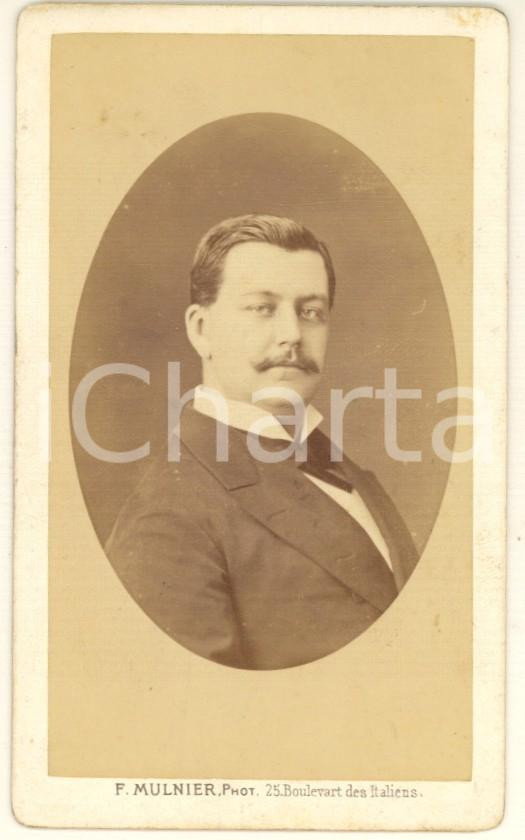 Fotografia d epoca originale 1877 PARIS Ritratto maschile  Busto  Foto MULNIER CDV 1