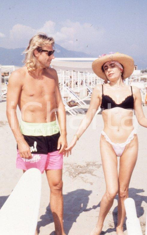 Fotografia d epoca originale 1990ca MARINA DI PIETRASANTA Björn BORG Loredana BERTÈ 35mm VINTAGE SLIDE 43 1