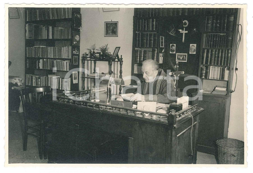 Fotografia d epoca originale 1960 ca TRIESTE Frati Francescani  Padre Egidio BARBUIANI  Studio Foto 15x10 1