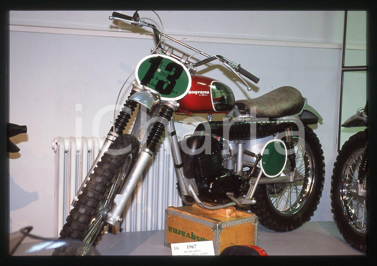 HUSQVARNA HUSKY 1967 250 CC HUSKVARNA 2003 35 mm vintage slide