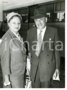 1957 LONDON AIRPORT Michael BALCON and his wife leaving for holiday *Photo 15x20