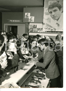 1967 MILANO Presentazione disco "Il gettone" - Nino CASTELNUOVO firma autografi 