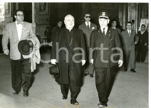 1954 MILANO Stazione Centrale - Card. Francis Joseph SPELLMAN in visita *Foto