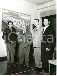 1955 ca GENOVA - CICLISMO Fausto COPPI in visita ufficiale *Fotografia 18x24 cm