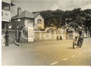 1954 ISOLA DI MAN Tourist Trophy - Passaggio di Rod COLEMAN su AJS *Foto 18x13