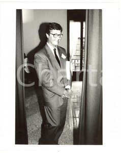 1990 ca ASSOLOMBARDA Ritratto di Giancarlo SANTALMASSI *Foto 20x25 cm