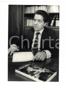 1985 ca MILANO L'editore Armando VERDIGLIONE - Ritratto (1) *Foto 20x25 cm