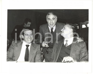 1985 ca CGIL CISL UIL Antonio PIZZINATO - Franco MARINI - Giorgio BENVENUTO Fotografia di agenzia. CONDIZIONI: FAIR (lievi difetti di stampa; piccola piegatura al margine superiore)FORMATO: 25x20 cm     originale e autentica 1