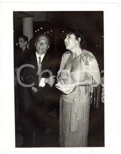 1990 ca ROMA - RAI Enrico MANCA con Marisa LAURITO a una serata di gala ^Foto Fotografia di agenzia. CONDIZIONI: GFORMATO: 20x25 cm    originale e autentica 1