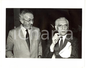 1985 ca RAI Angelo GUGLIELMI con Mario RAIMONDO *Fotografia 25x20 cm
