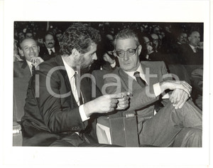 1987 CONFINDUSTRIA Roberto FORMIGONI discute con Cesare ROMITI *Foto 25x20 cm