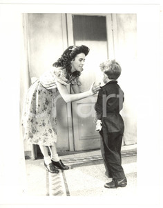 1988 CINEMA Ladri di saponette - Caterina SYLOS LABINI e Federico RIZZO bambino