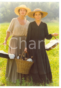 1990 MA NON PER SEMPRE Elena Sofia RICCI con Mariella DI LAURO sul set *Foto