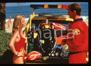 Fotografia d epoca originale 35mm vintage slide 1990ca Serie tv BAYWATCH Parker STEVENSON e Nicole EGGERD 1