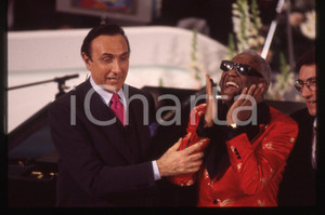 Fotografia d epoca originale 35mm vintage slide 1990 MONTECATINI Terme Ray CHARLES con Pippo BAUDO 2 1