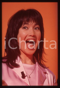 Fotografia d epoca originale 35mm vintage slide 1990ca Kay RUSH ritratto curioso 1