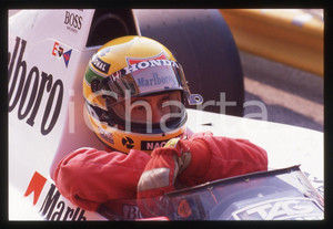 Fotografia d epoca originale 35mm vintage slide 1989 Ayrton SENNA ritratto su MCLAREN MP4/5 7 1