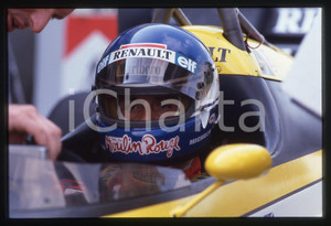 Fotografia d'epoca originale 35mm vintage slide* 1984 F1 - Patrick TAMBAY a bordo della RENAULT RE50 1