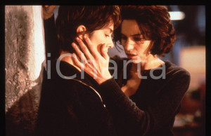 Fotografia d epoca originale 35mm vintage slide 1994 Film A LA FOLIE  Anne PARILLAUD e Béatrice DALLE 1