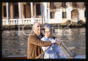 Fotografia d epoca originale 35mm vintage slide 1983 Festival VENEZIA  Ingmar BERGMAN e Ingrid VON ROSEN 3 1