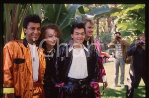 Fotografia d epoca originale 35mm vintage slide 1984 SANREMO Boy GEORGE e i CULTURE CLUB ospiti al FESTIVAL 1