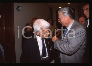 Fotografia d'epoca originale 35mm vintage slide* 1998 MILANO CARIPLO Luigi DI BELLA e Giuseppe DI BELLA 1