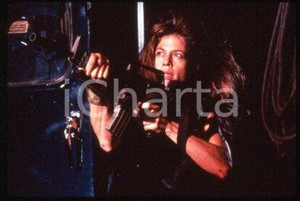 Linda HAMILTON CINEMA science-fiction TERMINATOR 2"1991 * 35mm vintage slide 1"
