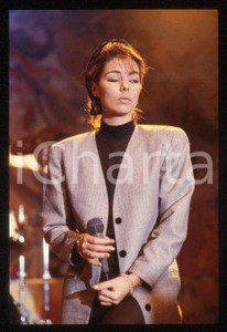 SANDRA Ann LAUER - MUSIC Pop singer Performance 1988 ca * 35 mm vintage slide 22