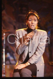 SANDRA Ann LAUER - MUSIC Pop singer Performance 1988 ca * 35 mm vintage slide 30