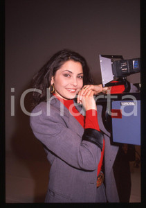 35mm vintage slide* 1989 ITALIA TV Nina SOLDANO con videocamera VAROTAL (9)