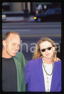 35mm vintage slide* 1993 BEVERLY HILLS Ed HARRIS e Amy MADIGAN a una première 3