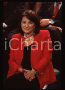 35mm vintage slide* 1998 CANALE 5 Giuliana LONGARI ospite a I TRE TENORI (7)