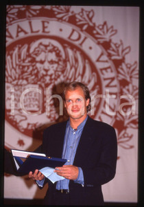 35mm vintage slide* 1994 Festival di VENEZIA Woody HARRELSON durante premiazione