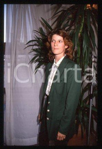 Laura BENSON - CINEMA Portrait of English actress 1989 ca * 35mm vintage slide 1