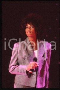 Whitney HOUSTON - MUSIC American singer actress 1987 ca * 35 mm vintage slide 77