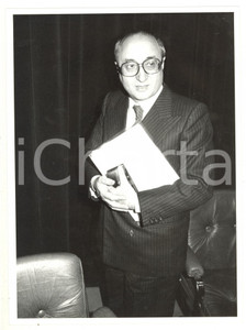Fotografia d epoca originale 1985 POLITICA DC Ritratto di Enrico DE MITA 2  Foto 18x24 cm 1