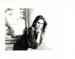 Fotografia d epoca originale 1990 ca ITALIA  Ritratto della scrittrice Domitilla CALAMAI 2  Foto 24x18 cm 1