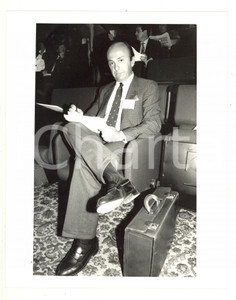 1985 ca ITALIA - Ritratto di Emilio CIMADORI a un convegno (3) - Foto 18x24 cm