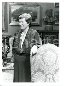 1985 RAI UNO "Serata Manzoni" - Ritratto di Tina ANSELMI *Fotografia 18x24 cm