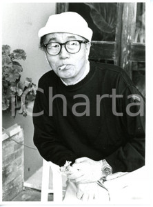 1985 ca VENEZIA Mostra del Cinema - Regista Kon ICHIKAWA fuma sigaretta *Foto 