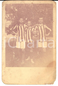 1920 ca BAAR (SWITZERLAND) Young football players F. C. VIKTORIA - RARE Photo