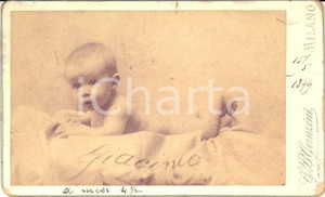 1899 MILANO Ritratto di bambino di 4 mesi sul lettino - Foto G. B. GANZINI CDV