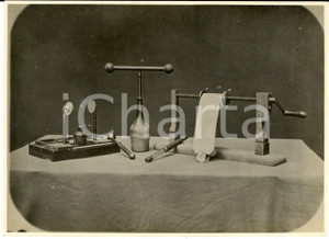 1927 COMO Esposizione Voltiana - Tavolo con apparecchi *Foto 17x12 cm 