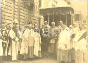 1933 TORINO Ostensione Sindone - Card. Maurilio FOSSATI con i religiosi - Foto