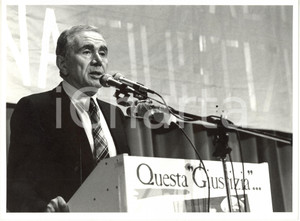1985 ca POLITICA - Enzo TORTORA a un'assemblea del Partito Radicale *Foto 24x18